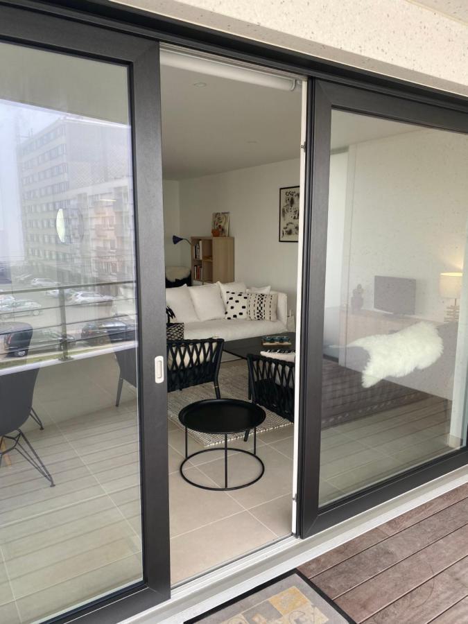 Lichtrijk 2-Slaapkamerappartement Met Zeezicht En Gratis Parking Ostende Exterior foto